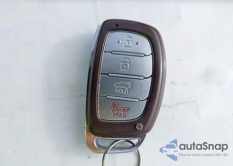 2016 Hyundai Sonata Limited z USA, uszkodzony, nr VIN 5NPE34AF5GH297917